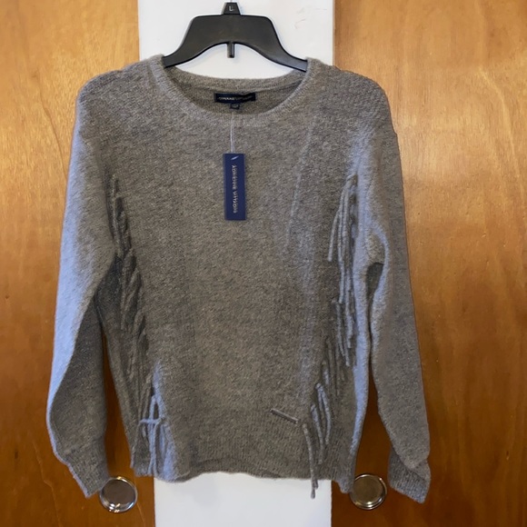 🧁 NWT Adrienne Vittadini  Taupe/Brown Fringe Crew Neck Sweater